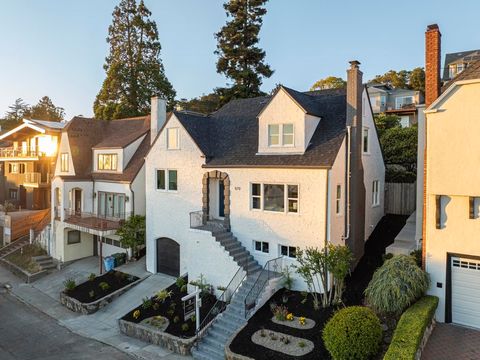 Photo of 479 Kentucky Ave Ave, Berkeley, CA 94707 (MLS # 41120087)