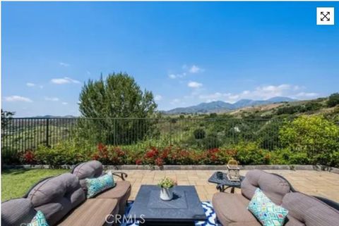 11 Arboleda Rancho Santa Margarita CA 92688