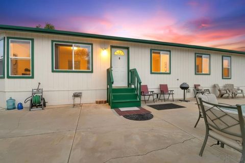 Photo of 300 Thornton DR #SPC 14, El Cajon, CA 92021 (MLS # 260012919SD)