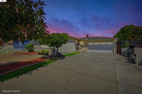 Photo of 6714 Flanders Dr, Newark, CA 94560 (MLS # 41132563)