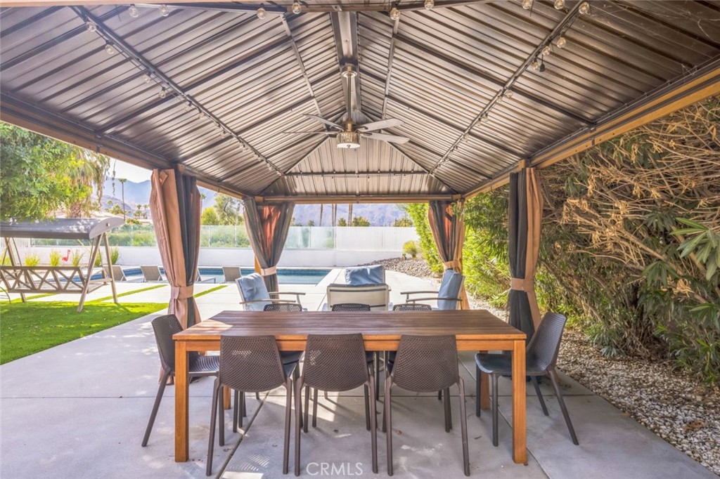 Central Palm Springs (33215) - Residential
