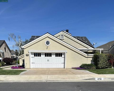 Photo of 4731 Spinnaker Way Way, Discovery Bay, CA 94505 (MLS # 41128984)