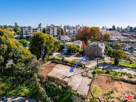 Photo of 863 Radcliffe Avenue, Pacific Palisades, CA 90272 (MLS # 26646227)