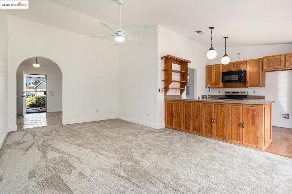 OAKLEY - Residential