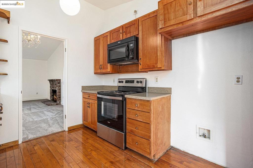 OAKLEY - Residential