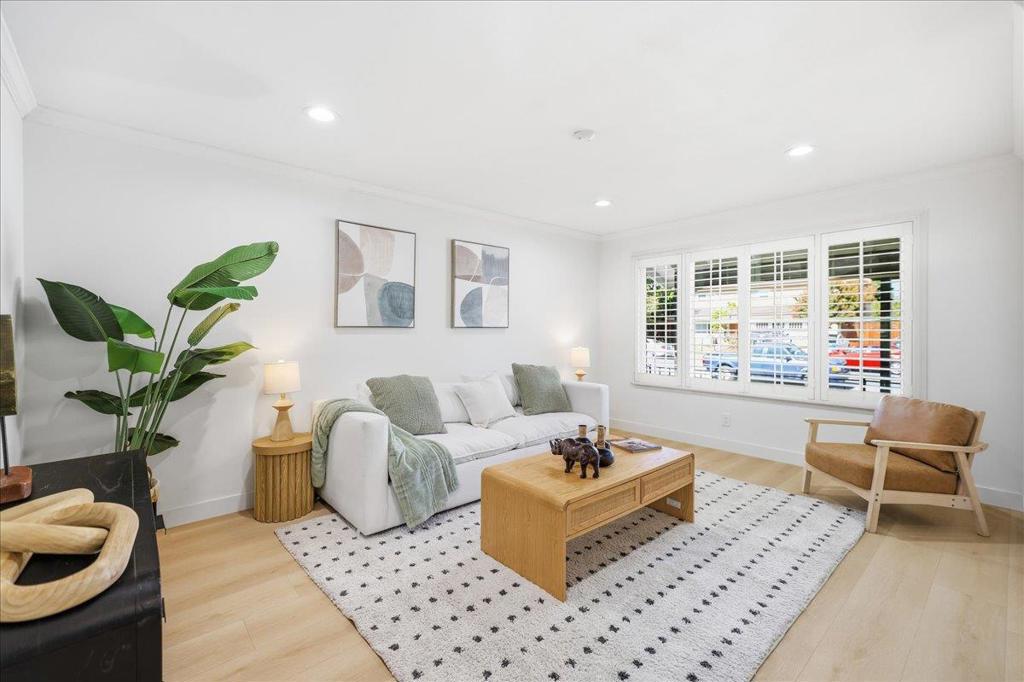 38879 Jonquil Drive