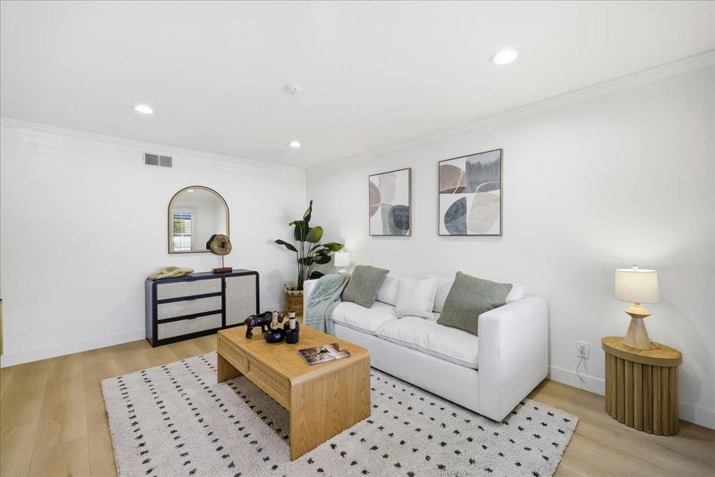 38879 Jonquil Drive