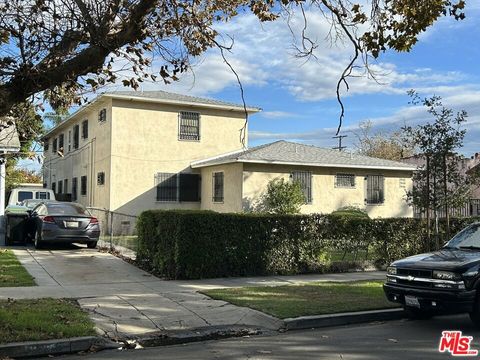 Photo of 2942 Edgehill Drive, Los Angeles, CA 90018 (MLS # 26659739)