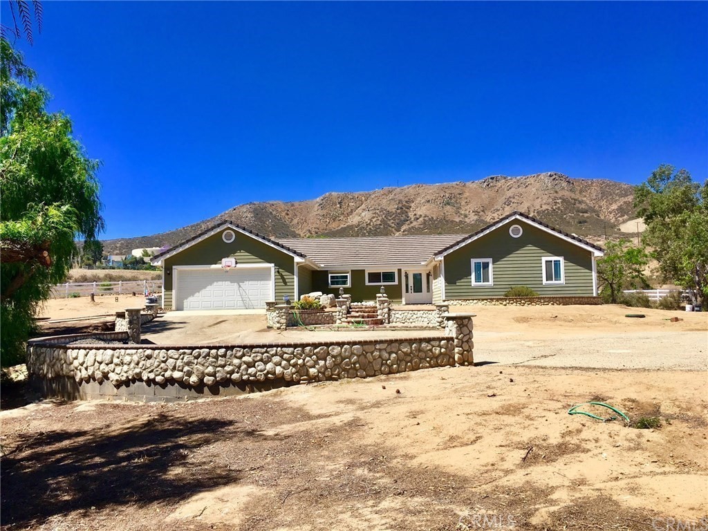 23435 Rolling Meadows