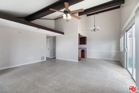 Photo of 1423 W 7th Street, Upland, CA 91786 (MLS # 26827427)