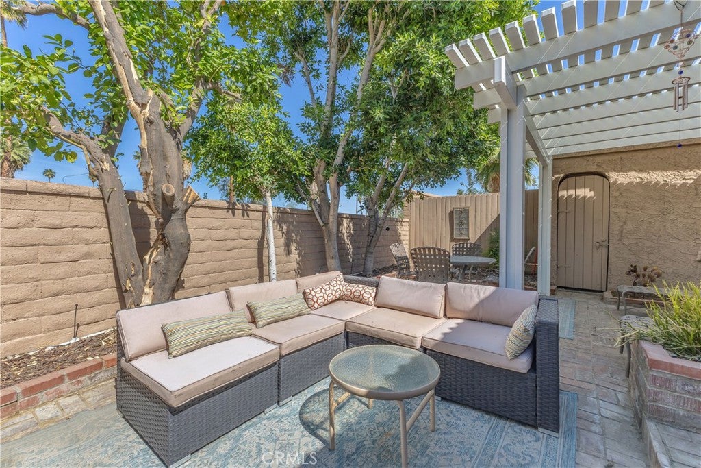 44129 Elba Court