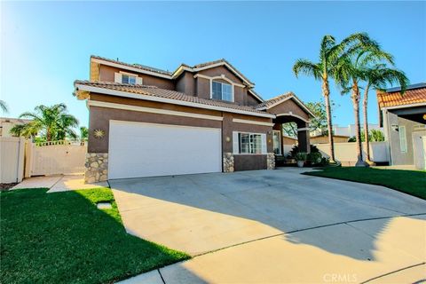 Photo of 11324 CELESTE CT CT, Fontana, CA 92337 (MLS # CV26115588)
