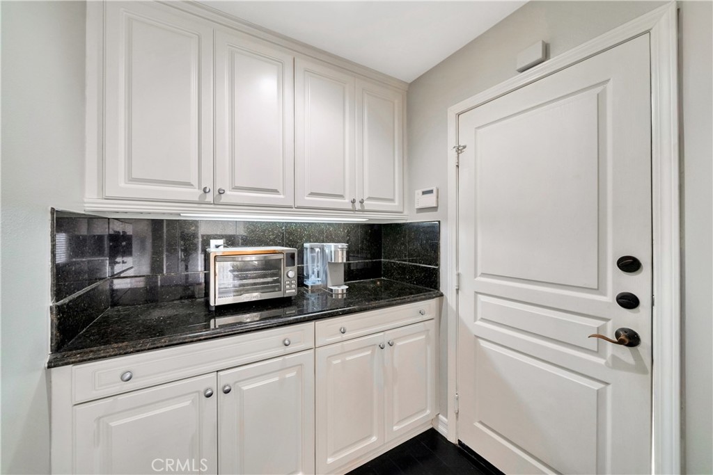 Amalfi (AMAL) - Residential Lease