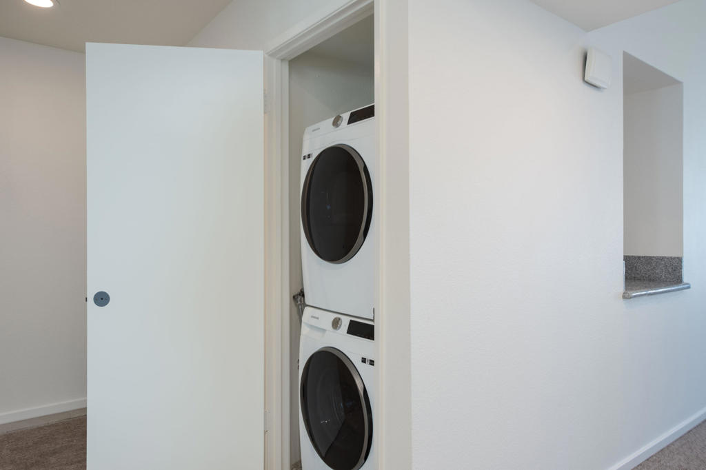 Canyon Shores - Residential Lease