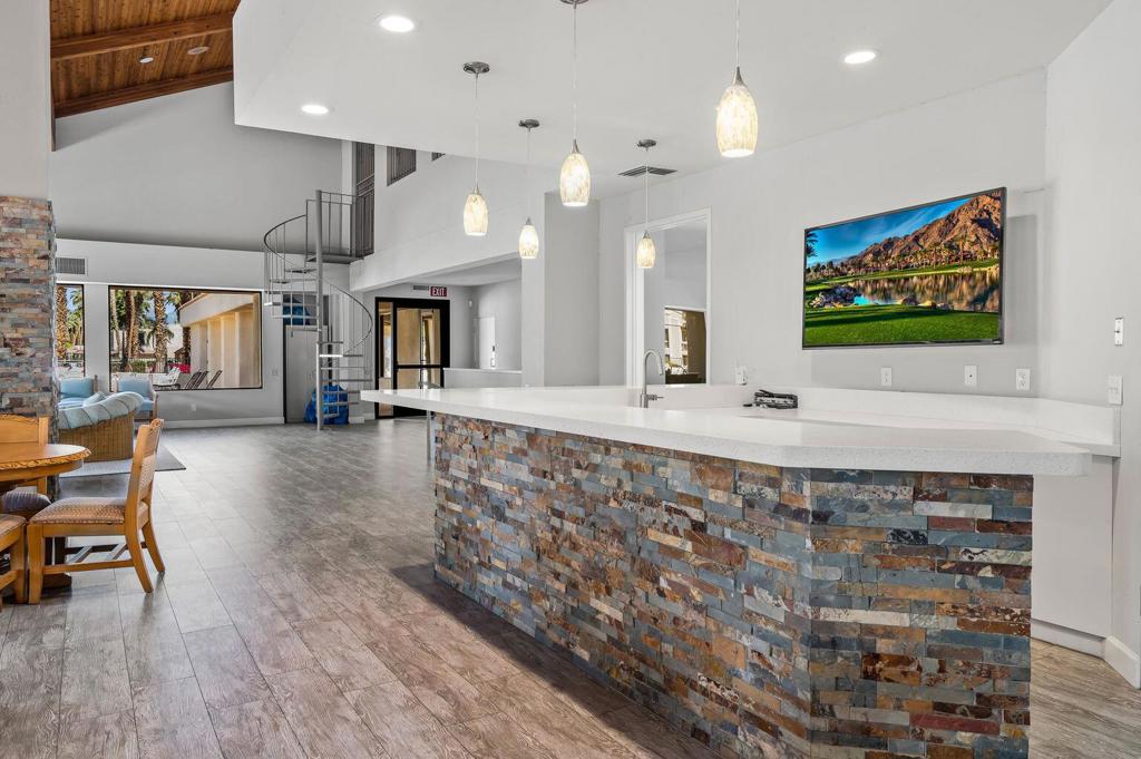 Canyon Shores - Residential Lease