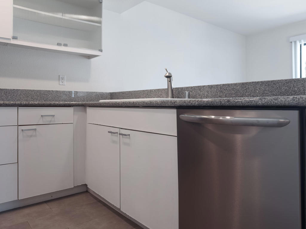 Canyon Shores - Residential Lease