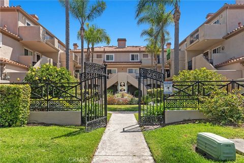 Photo of 606 Lake Street #22, Huntington Beach, CA 92648 (MLS # OC26089903)
