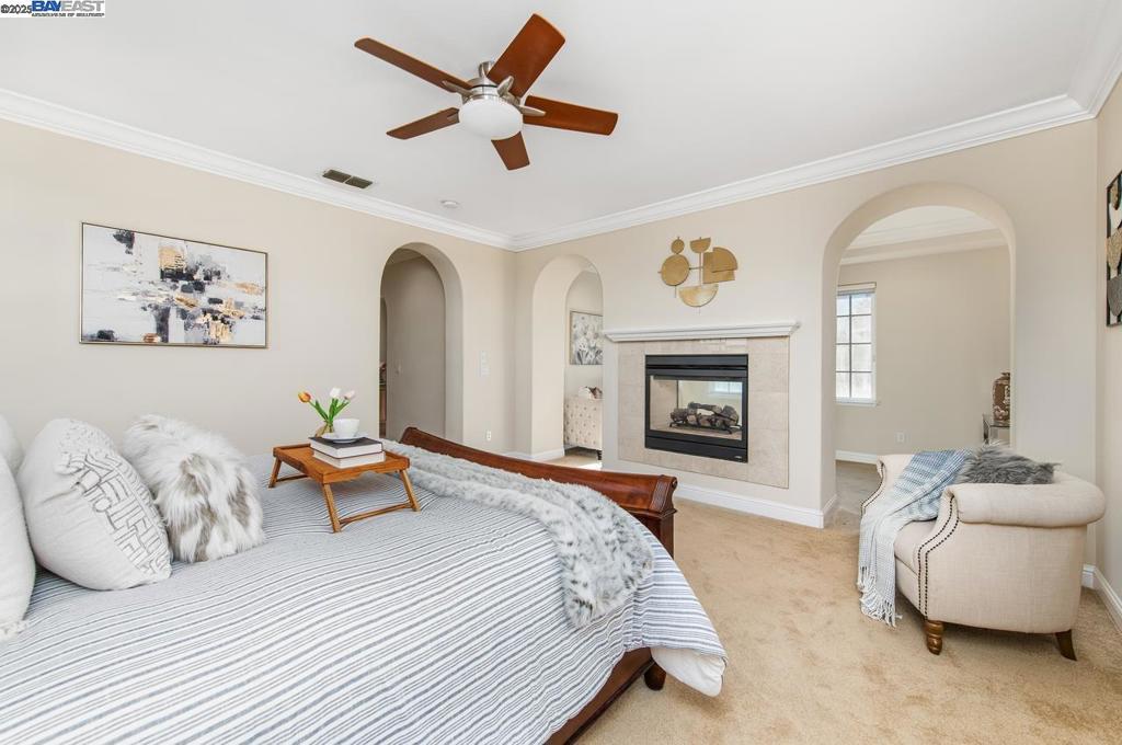 VINEYARD GATE - Residential