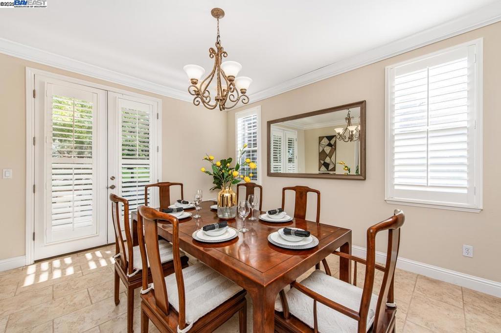 VINEYARD GATE - Residential