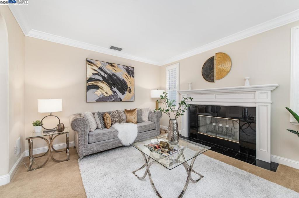 VINEYARD GATE - Residential