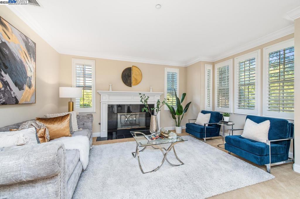 VINEYARD GATE - Residential