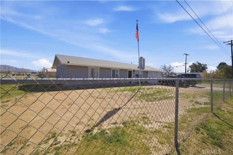 Photo of 16485 Aztec Rd, Apple Valley, CA 92307 (MLS # CV26051876)