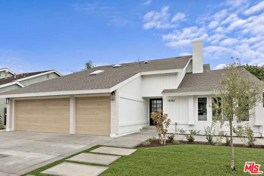 18362 Oxboro Lane