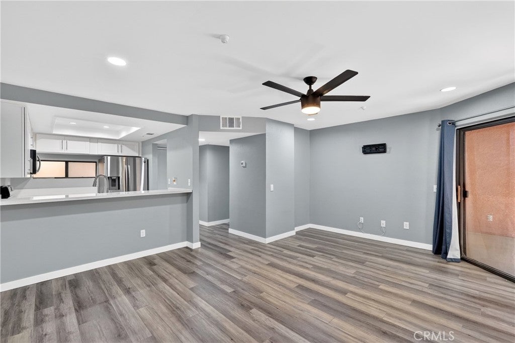 550 Orange Ave 114