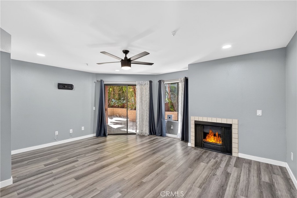 550 Orange Ave 114