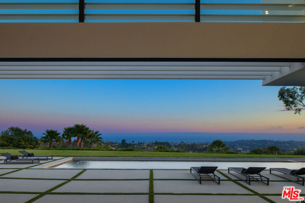 5601 Kanan Dume Road