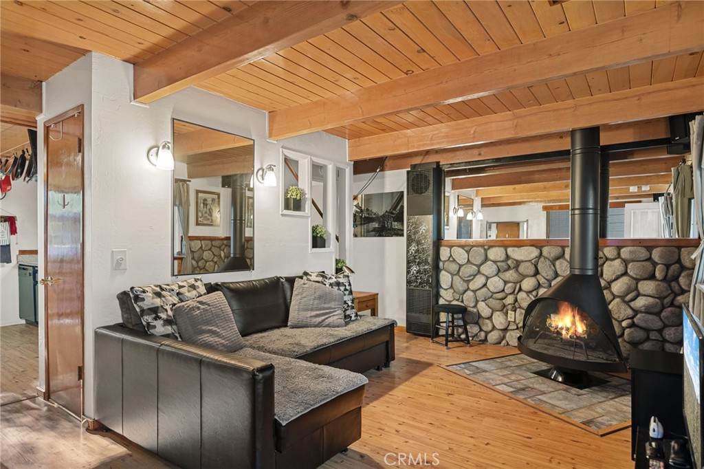 2361 Oak Drive