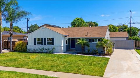 Photo of 608 Ladera Vista Dr, Fullerton, CA 92831 (MLS # OC26097770)