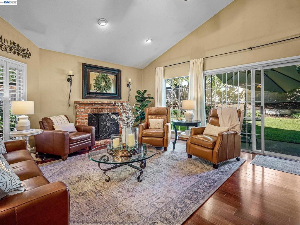 4040 Tilden Dr