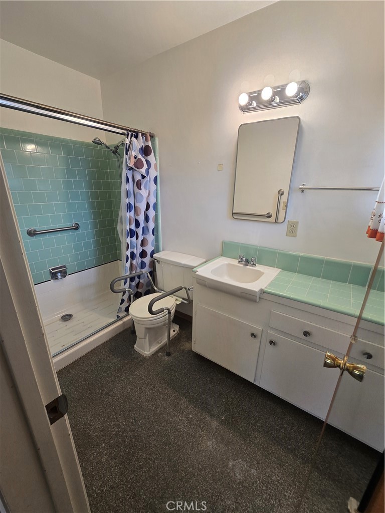 11173 Montlake Drive