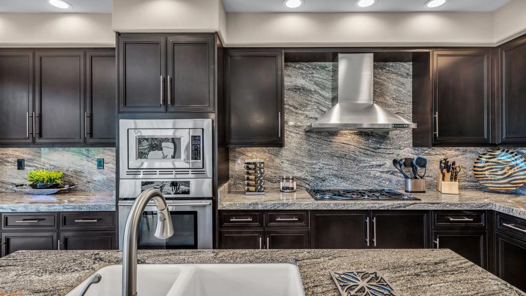 Palm Valley CC - Residential