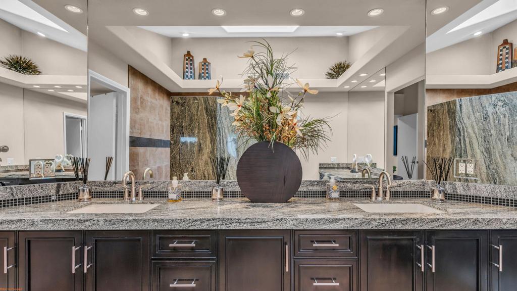 Palm Valley CC - Residential