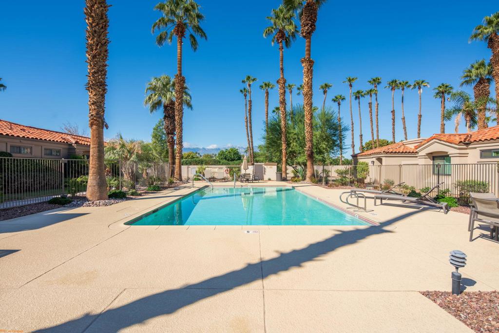 Palm Valley CC - Residential