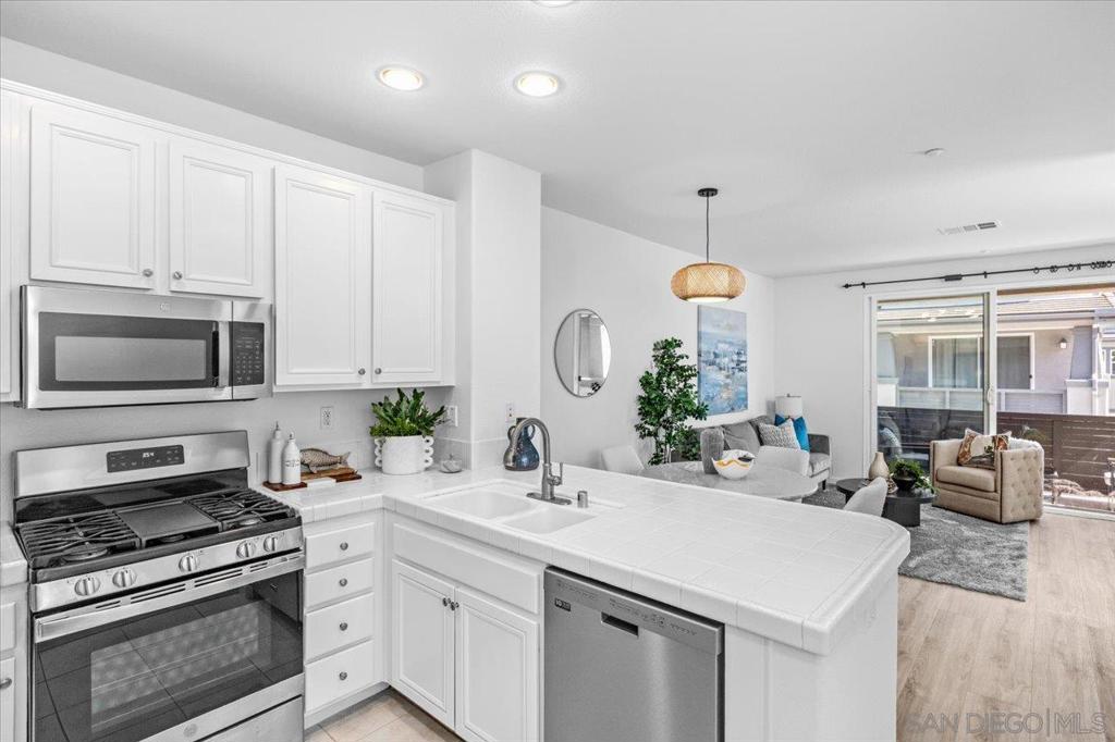 16910 Bixby St 1