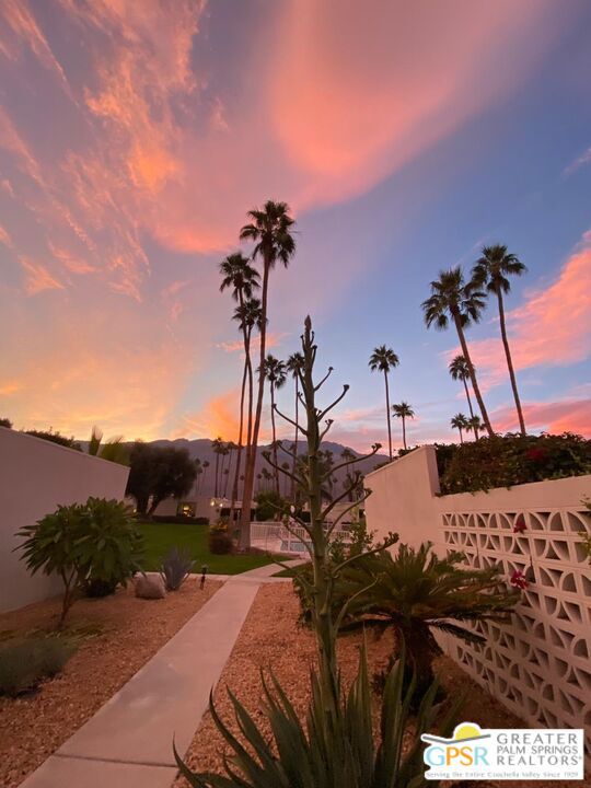 Sandcliff - Residential