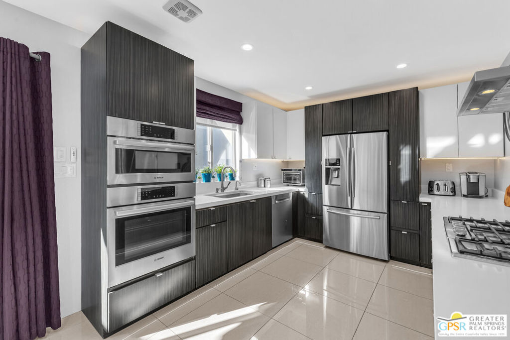 Sandcliff - Residential