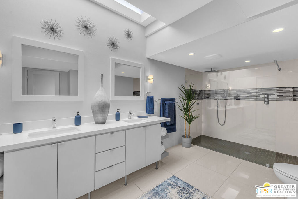 Sandcliff - Residential