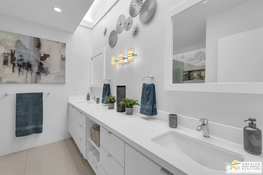 Sandcliff - Residential