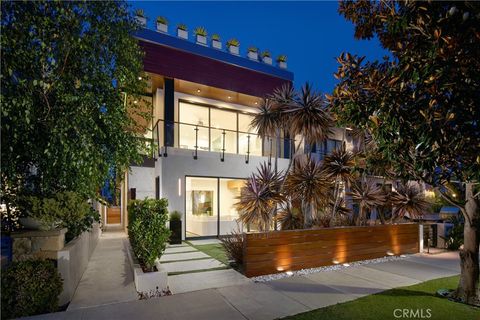 Photo of 604 Acacia Avenue, Corona Del Mar, CA 92625 (MLS # NP26087112)