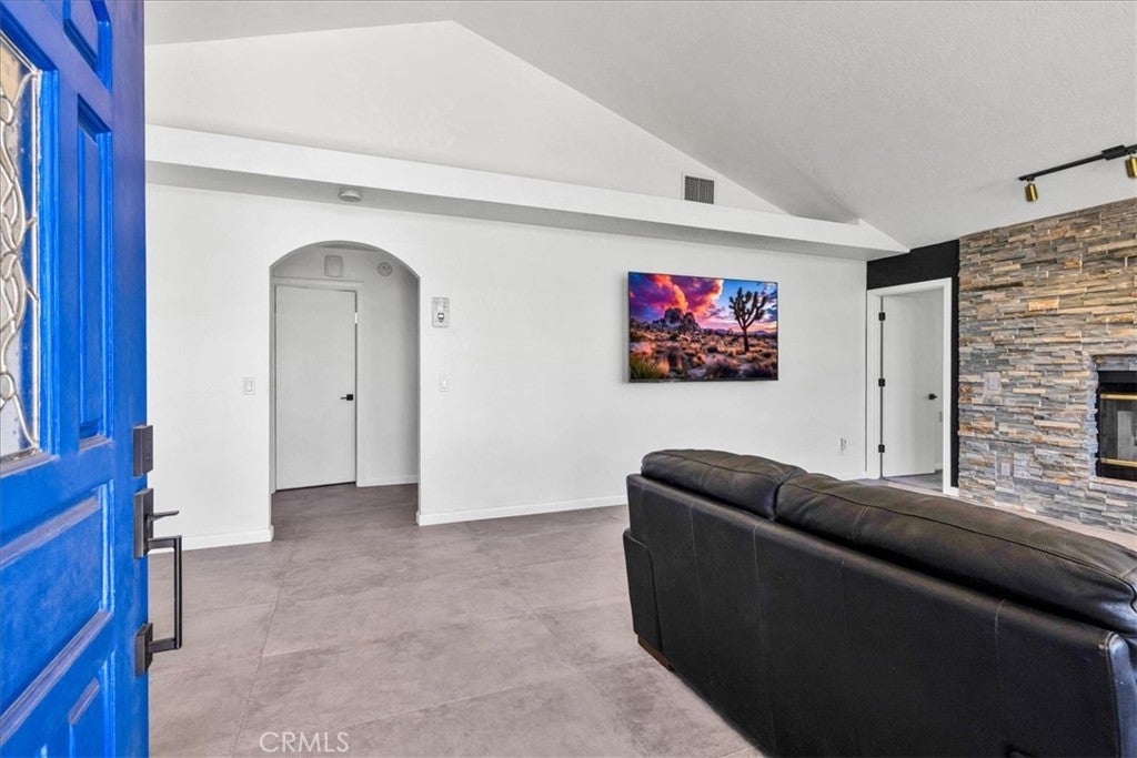 6177 Mandarin Road