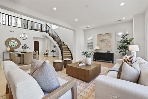 5567 Heritage Oak Dr Lake Forest CA 92679