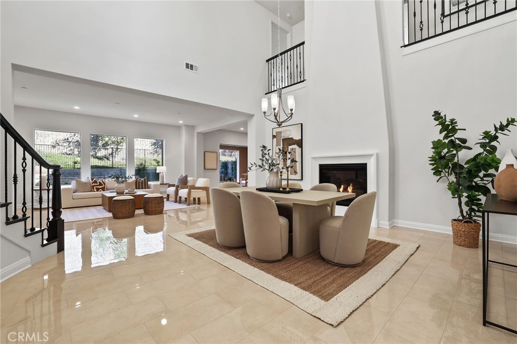 THE OAKS - Residential