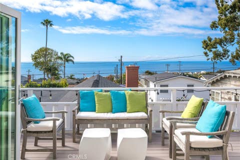 Photo of 31641 Jewel Avenue, Laguna Beach, CA 92651 (MLS # LG26167351)