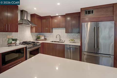 Photo of 1345 Singingwood Ct #8, Walnut Creek, CA 94595 (MLS # 41131871)