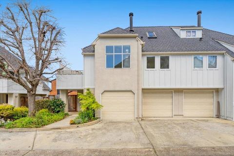 Photo of 114 Annie Lane, Santa Cruz, CA 95062 (MLS # ML82037178)