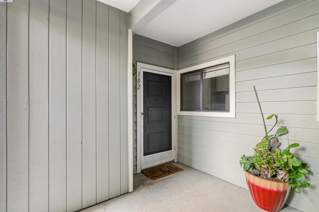 3443 Pepperwood Ter 102